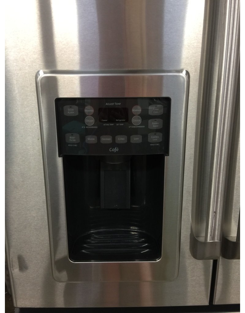 GE GE STAINLESS FRENCH DOOR REFRIGERATOR W/ICE & WATER DISPENSER ...