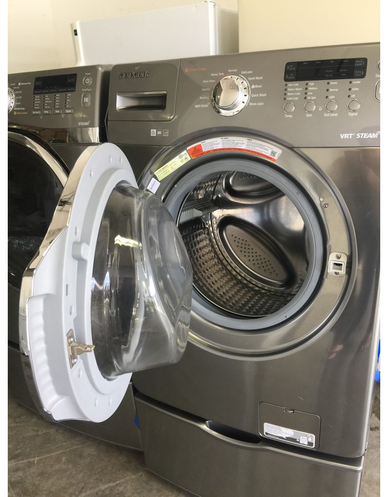 SAMSUNG SAMSUNG FRONT LOAD STEAM WASHING MACHINE W/PEDESTAL IN STEEL