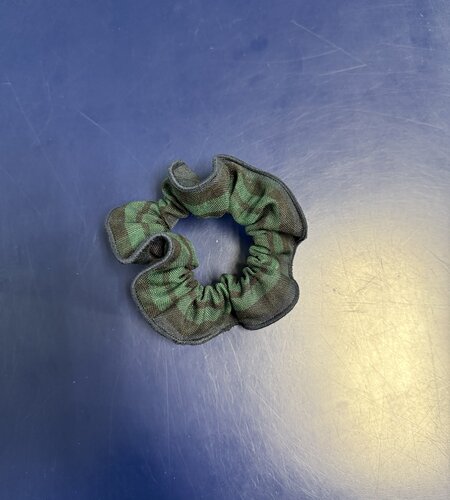 EE Dee Trim Hair Scrunchie FBE17 Plaid 79