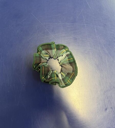EE Dee Trim Hair Scrunchie FBE17 Plaid 1A