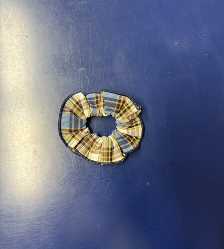 EE Dee Trim Hair Scrunchie FBE17 Plaid 564