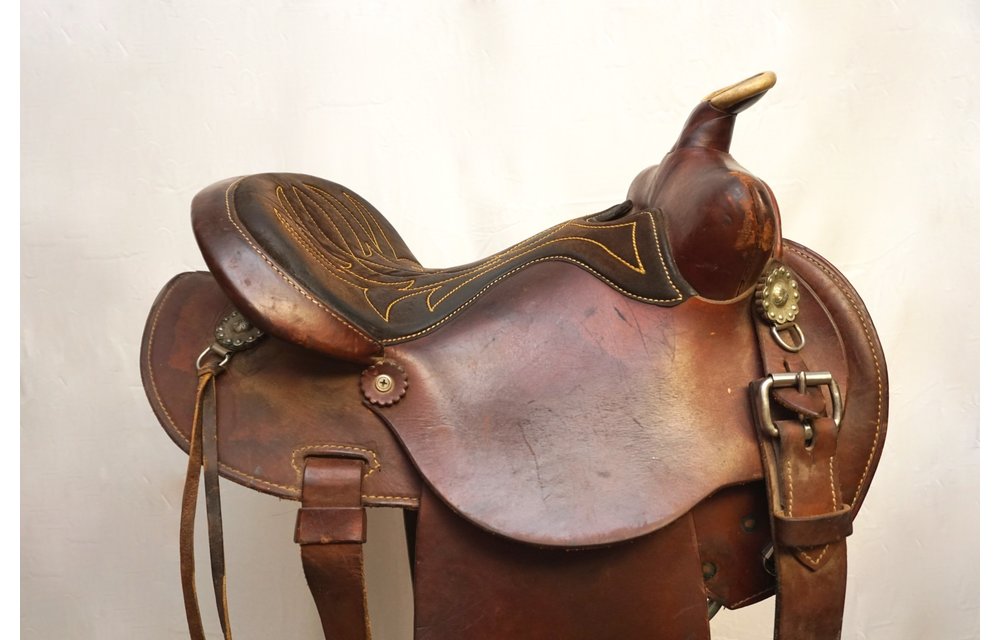 saddle western wear