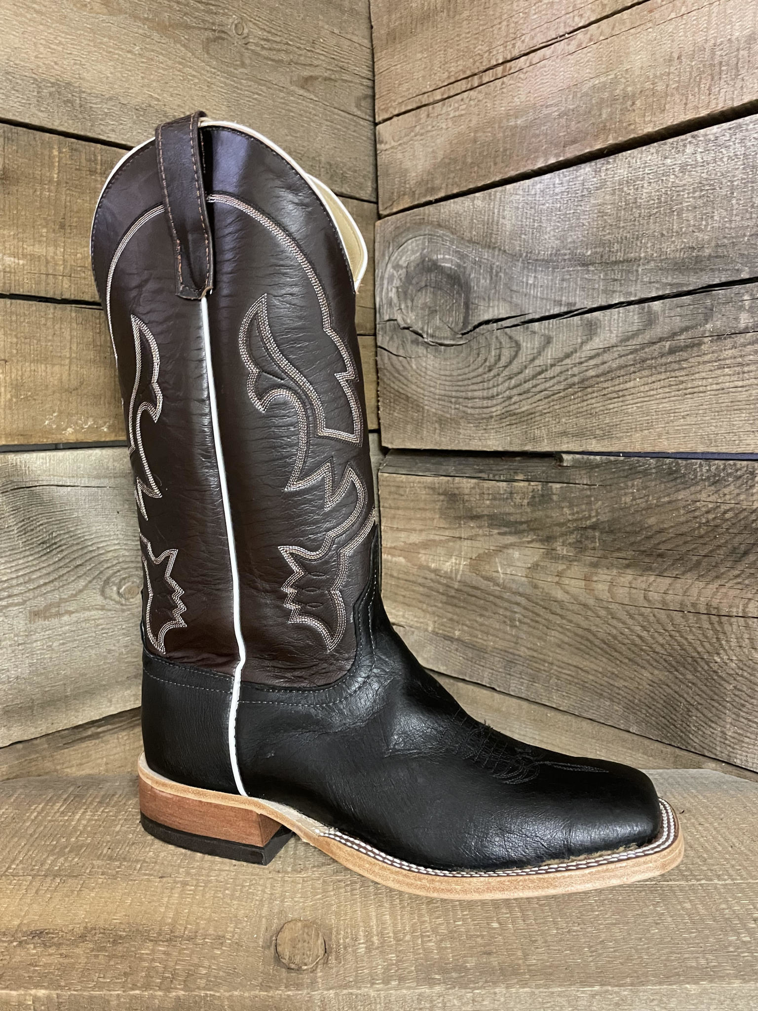 Smooth Ostrich Boot in Black - French Toe