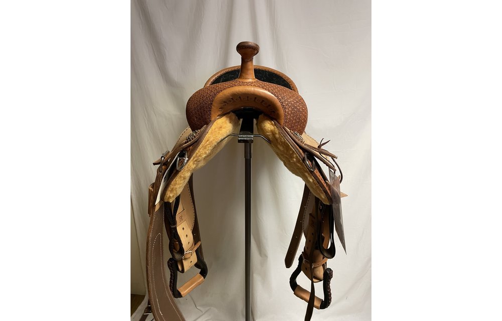 Alamo Elite 14.5" Royal Barrel Saddle