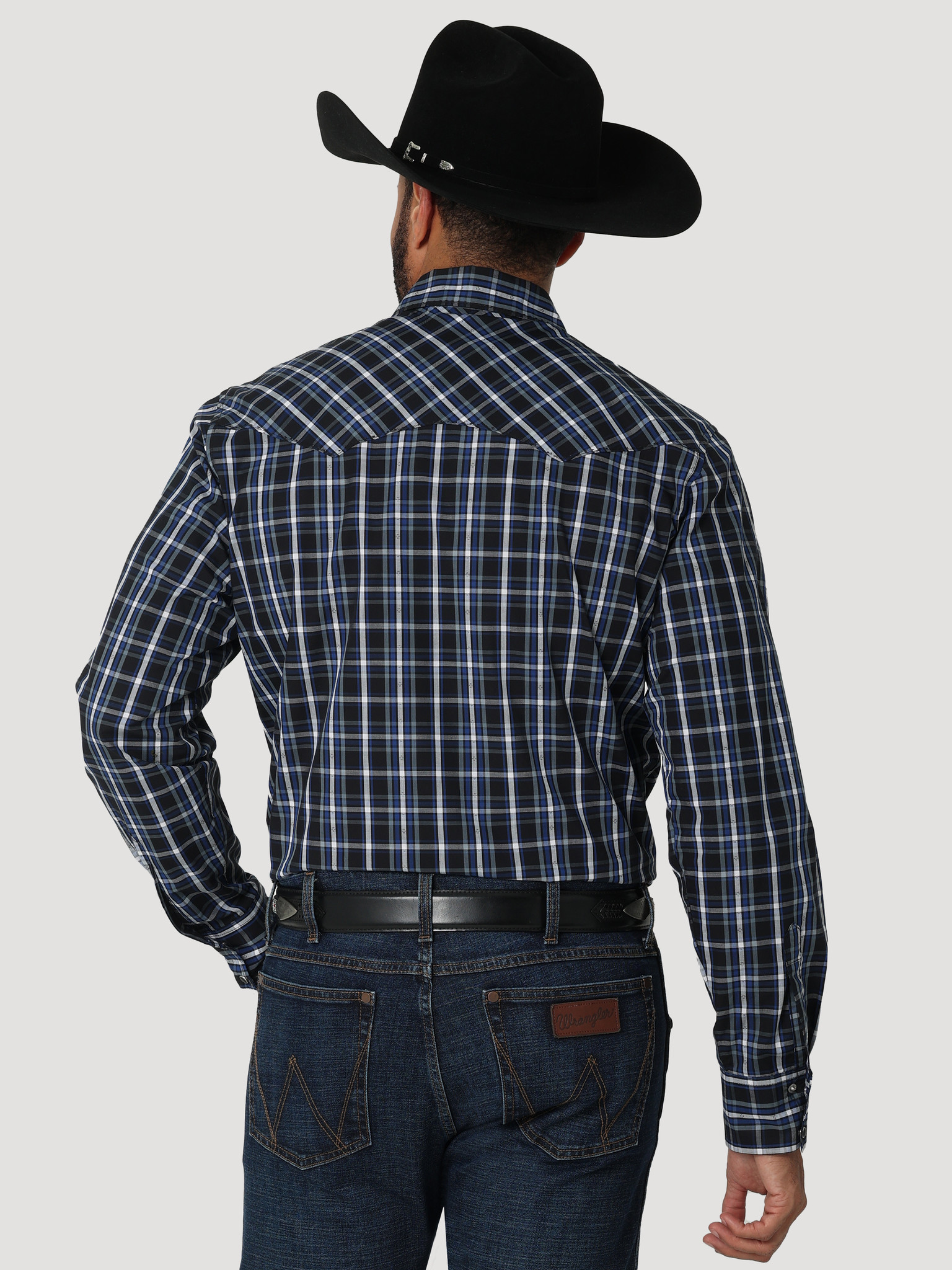 Wrangler Men\'s Black/Blue Plaid LS Western - 2318682 Corral Shirt Wear