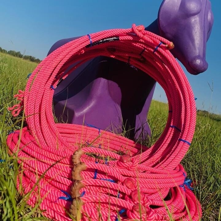 WILLARD ROPES 4 STRAND PINK PANTHER 28' Corral Western Wear