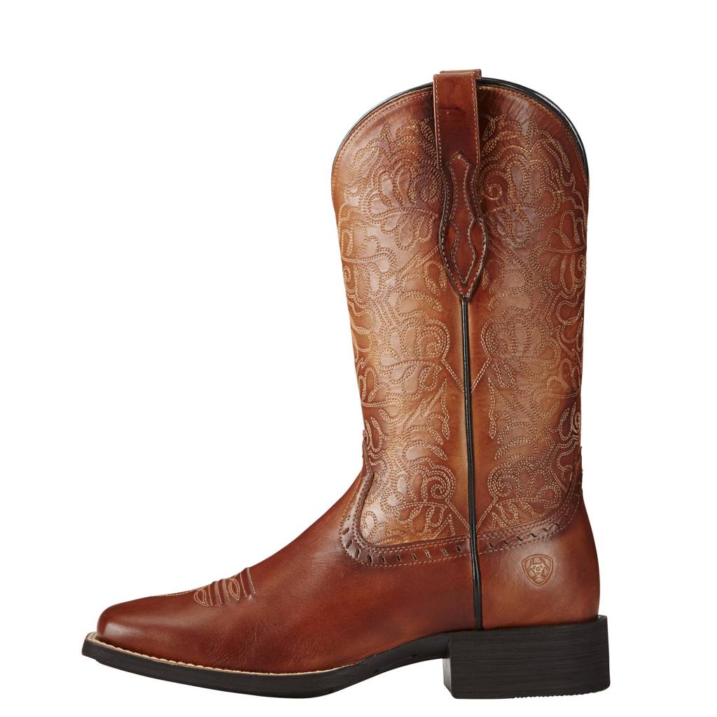 ariat round up