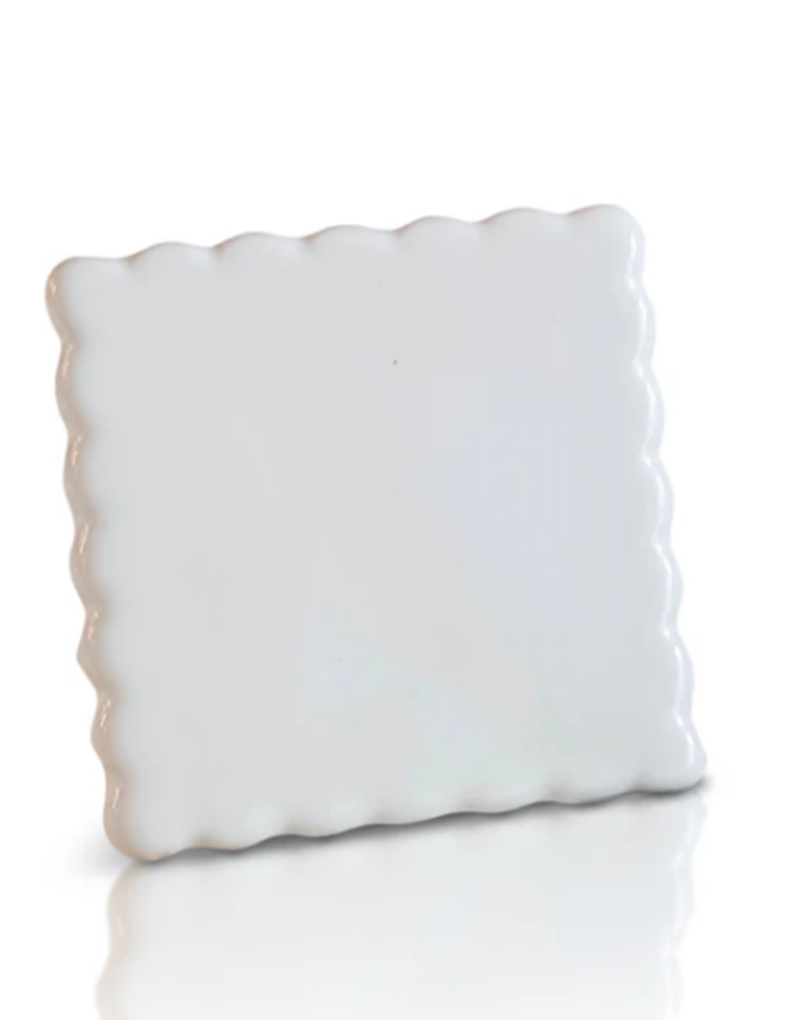 Nora Fleming Mini Simple Scallop