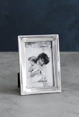 Beatriz Ball Jason 4x6 Vertical Frame