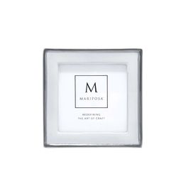 Mariposa Signature White Frame 4x4