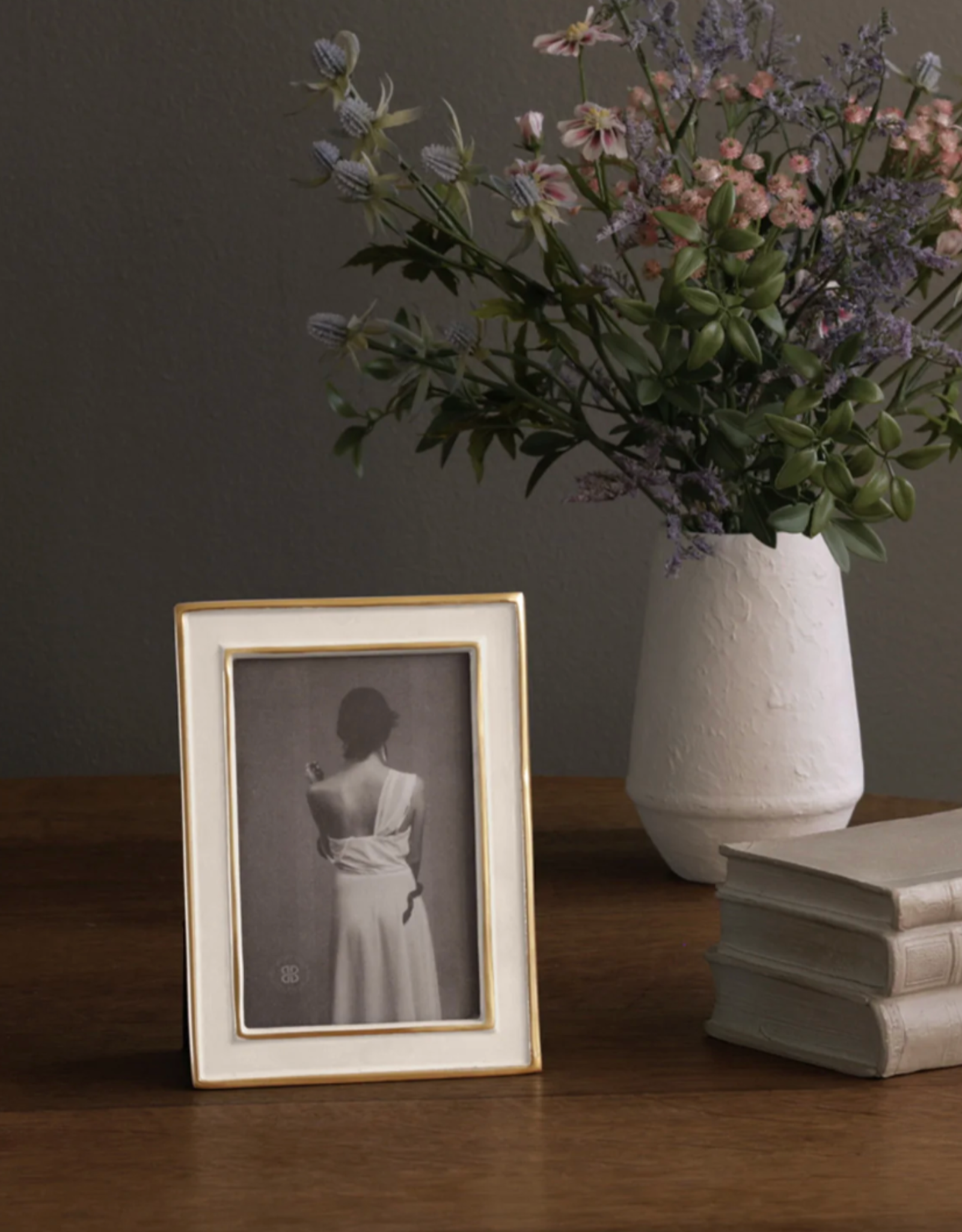 Beatriz Ball Jason 4x6 Frame Cream