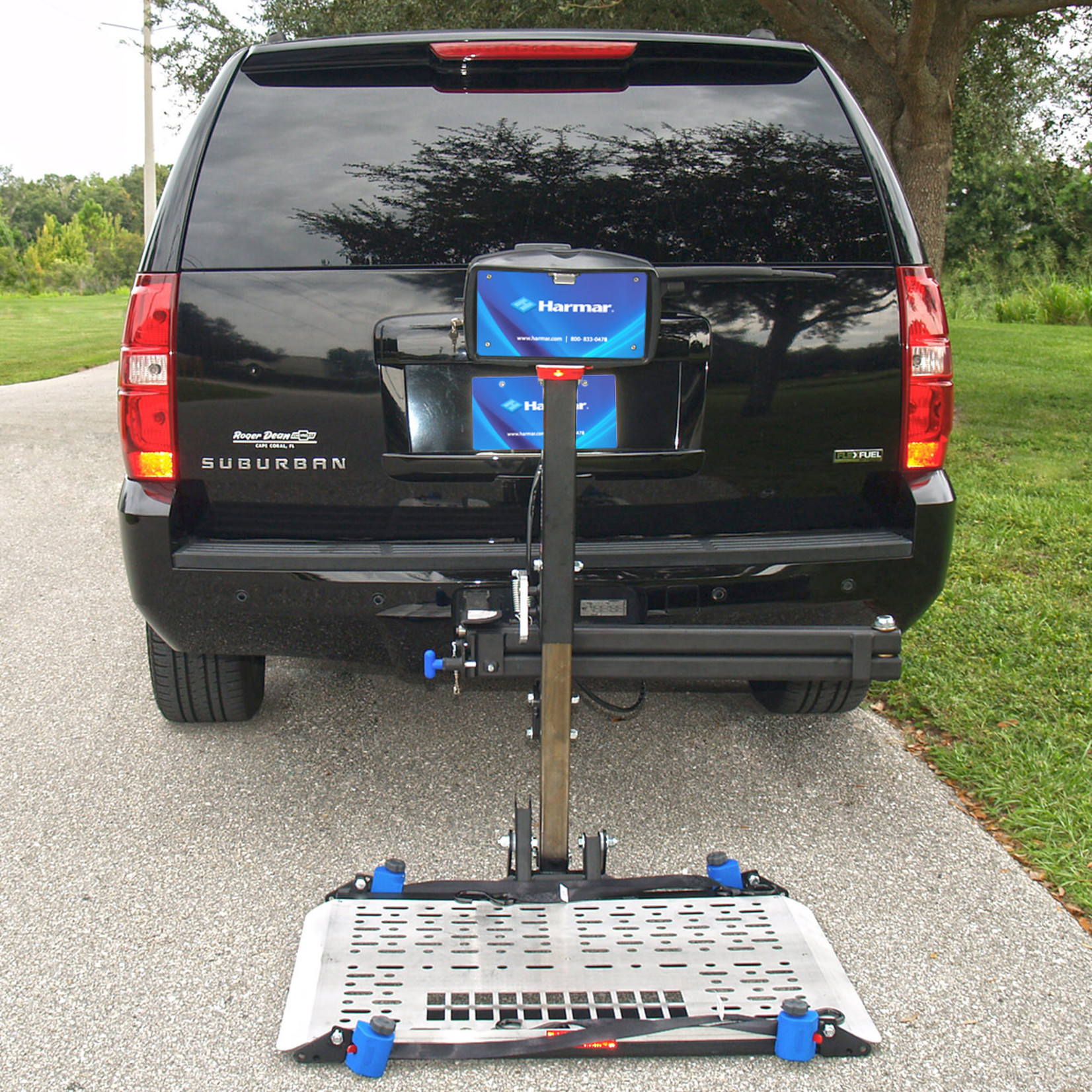 Harmar Mobility AL500HD Heavy Duty Universal Power Wheelchair Lift