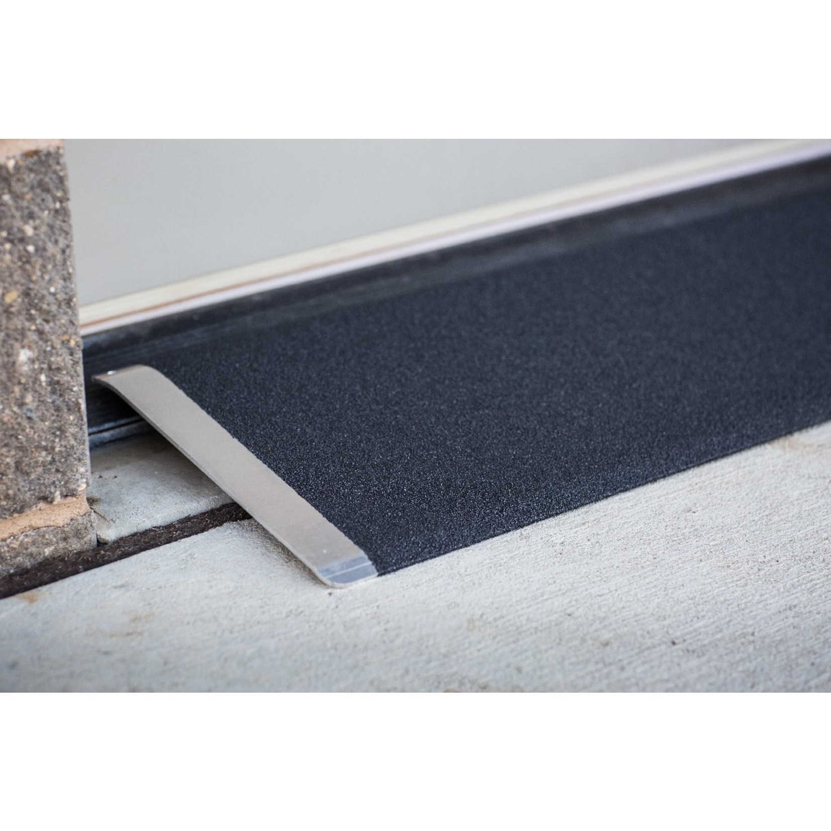 TRANSITIONS® Angled Entry Plate -TAEP 12