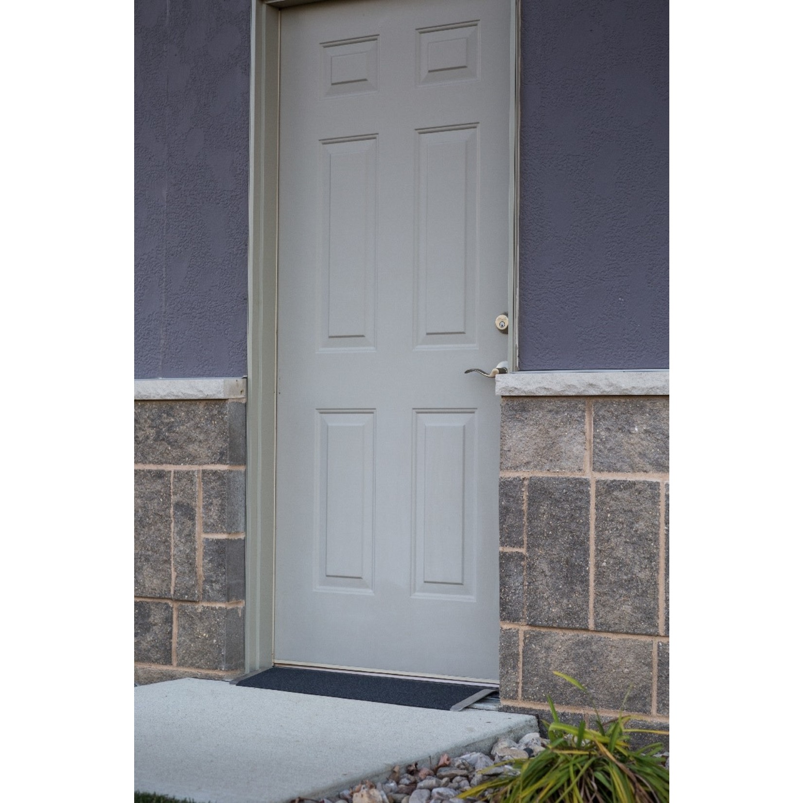TRANSITIONS® Angled Entry Plate -TAEP 12