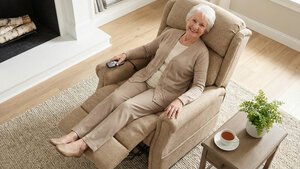 Lift Chair vs. Recliner: What's the Real Difference?
