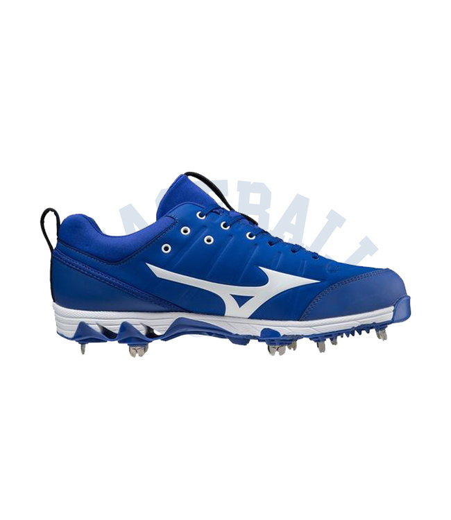 9-Spike Ambition 2 Low Metal Cleats