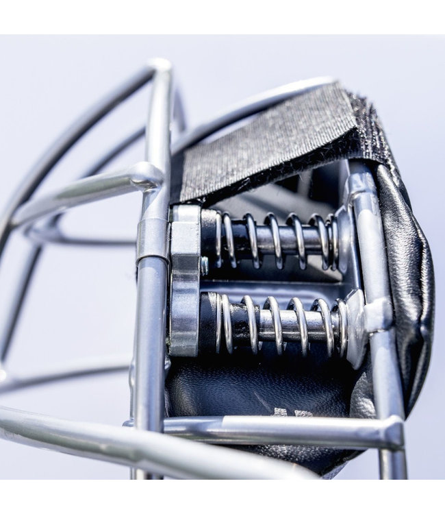 Traditional Defender Catcher's Mask