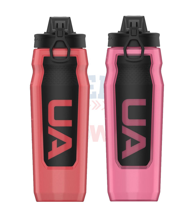 UA 32oz Playmaker Squeeze Bottle