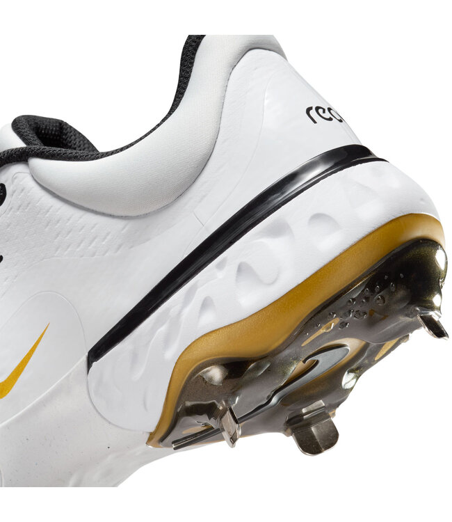 Alpha Huarache Elite 4 Low Men's Metal Baseball Cleats