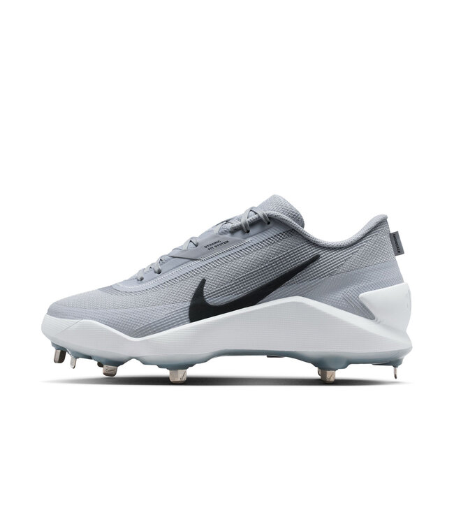 Nike Diamond Showcase Men's Metal Baseball Cleats