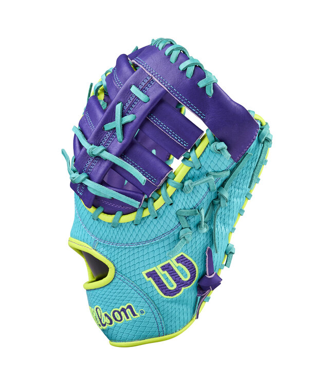 Wilson A2000 Spring 2026 1612SS 12” Firstbase Baseball Mitt