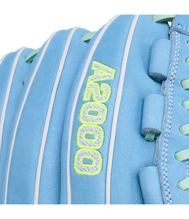 Wilson A2000 Spring 2026 FPHG12 12” Fastpitch Softball Glove