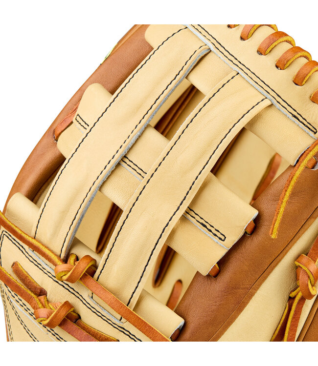 Wilson A2000 Classic 1777 Blonde/Tan 12.75'' Baseball Glove