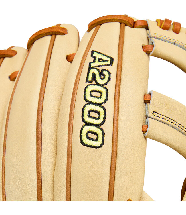 Wilson A2000 Classic EL3 Tan 11.75'' Baseball Glove