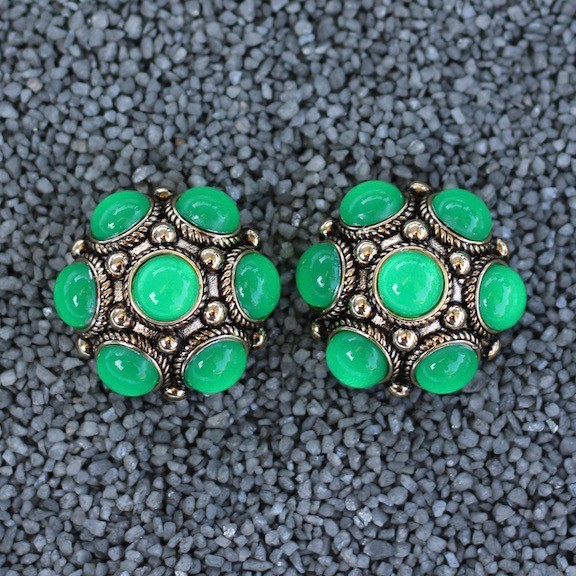 Jewelry VCExclusives: Dottie Green Cluster