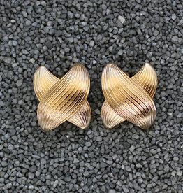 Jewelry VCExclusives: Bow Gold X