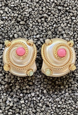 Jewelry VCExclusives: Pearl & Cable Shells w/Pink