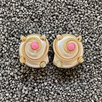 Jewelry VCExclusives: Pearl & Cable Shells w/Pink