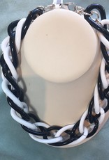 Jewelry VCExclusives: Black & White Links