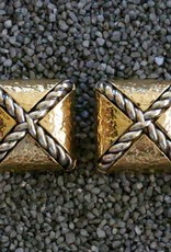 Jewelry VCExclusives: Bold Gold Weave