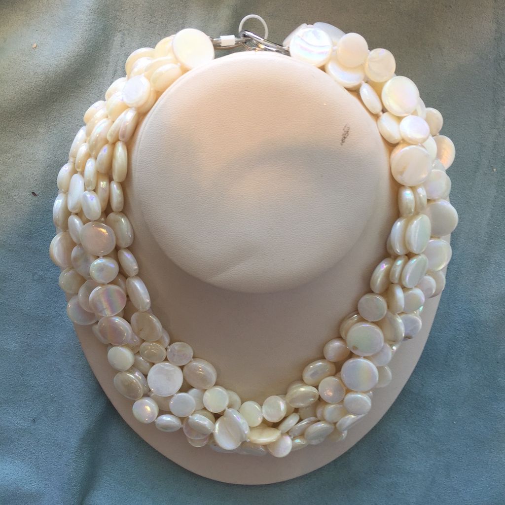 Jewelry VCExclusives: Chimes Glass Beads White