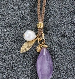 Jewelry VCExclusives: Gold Leaf, Amethyst