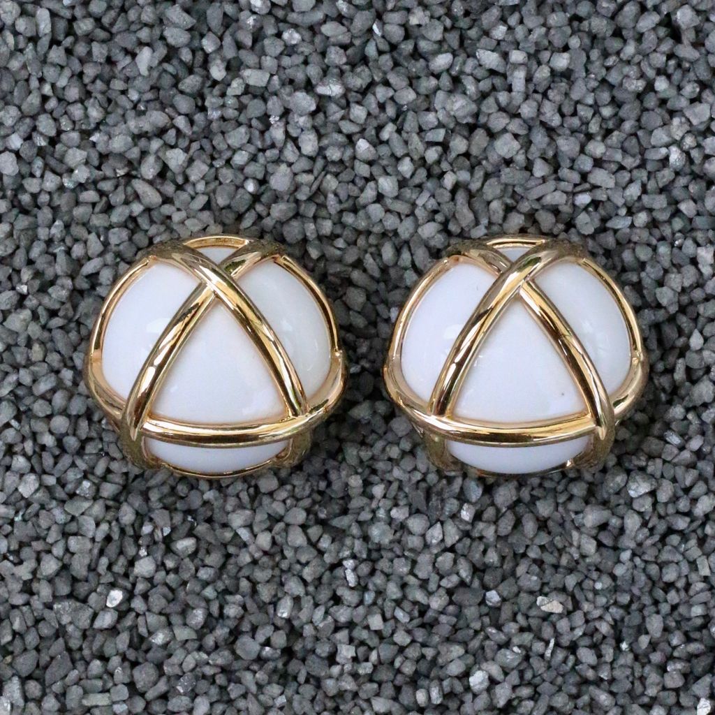 Jewelry VCExclusives: Gold Triangle /  White