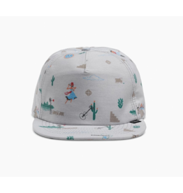 Roark Roark, Tourista Hat