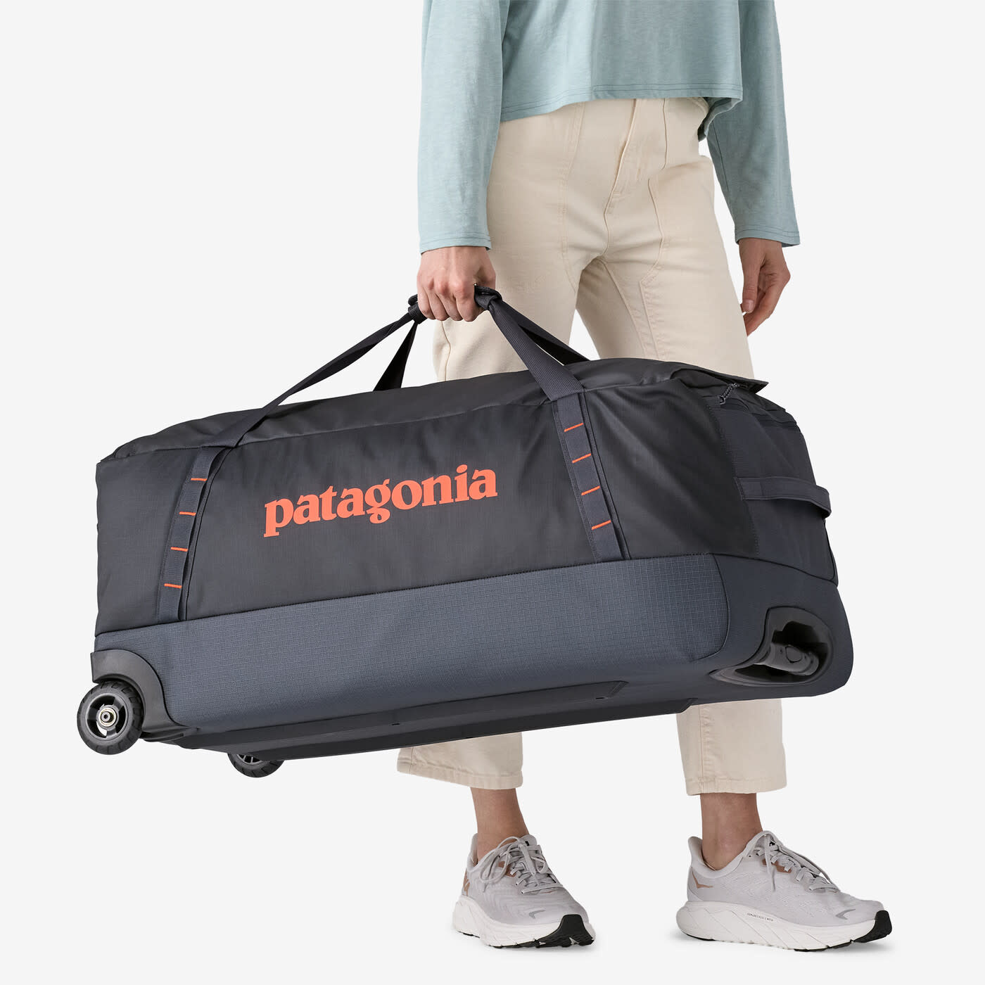 Patagonia Black Hole Wheeled Duffel 100L | Fly Fishing Patagonia Black Hole Wheeled Duffel 100L | Fly Fishing