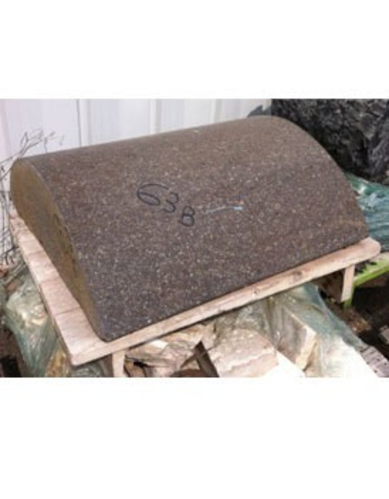 Stone Reddish Brown Granitic Porphery 31.5''x31.5''x11'' 750lb Stone
