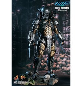 Sideshow Collectibles Celtic Predator Hot Toys Statue