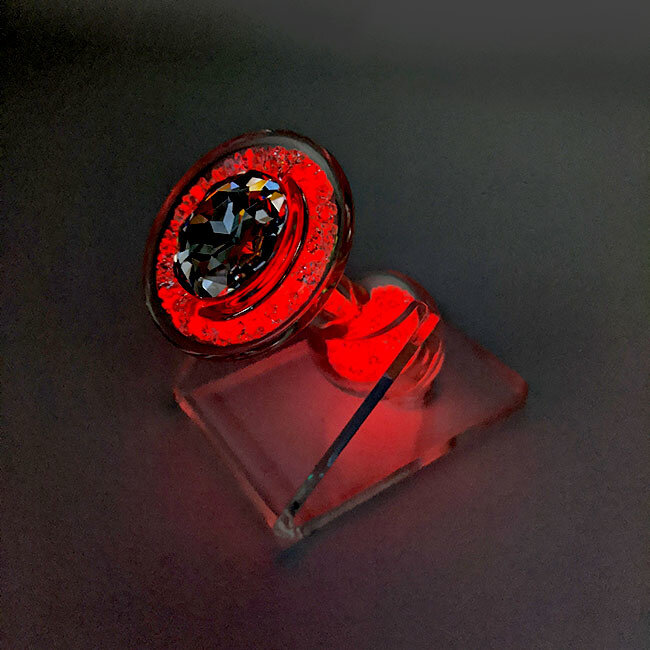 Crystal Sparkle Glow-In-The Dark Plug, Red Cherry Bomb