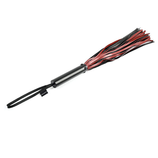 Saffron Flogger, Red/Black