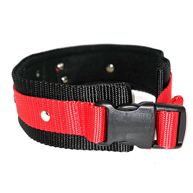 Twilight Collar, Red