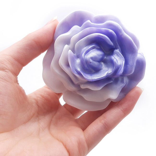 Rosae Super Soft Silicone Grinder