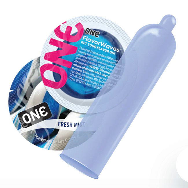 ONE Flavor Waves Condom