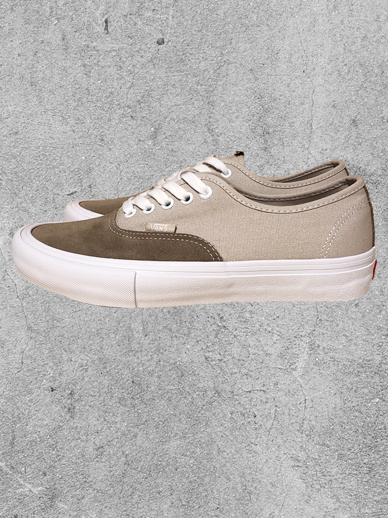 vans authentic pro white white