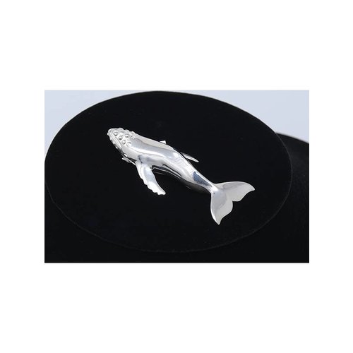 Nautilus Jewelry NAUTILUS JEWELRY HUMPBACK WHALE PENDANT SILVER Nautilus Jewelry NAUTILUS JEWELRY HUMPBACK WHALE PENDANT SILVER