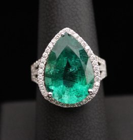 American Jewelry 14k White Gold .62ctw Diamond 8.16ct Emerald Pear Cut Gemstone Fashion Ring (size 7)