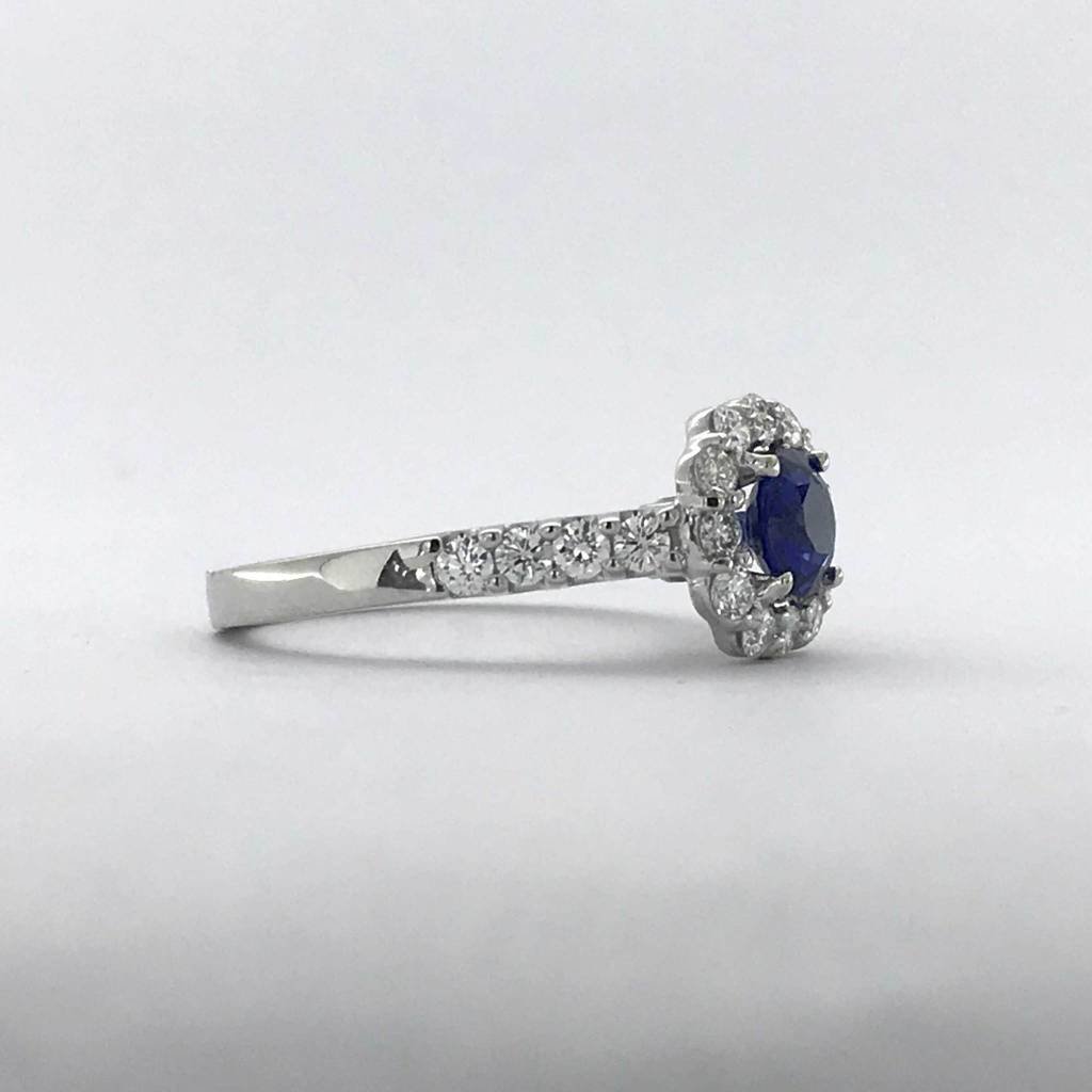 American Jewelry 14k White Gold .85ctw Diamond .98ct Sapphire Halo Ring (Size 6.5)